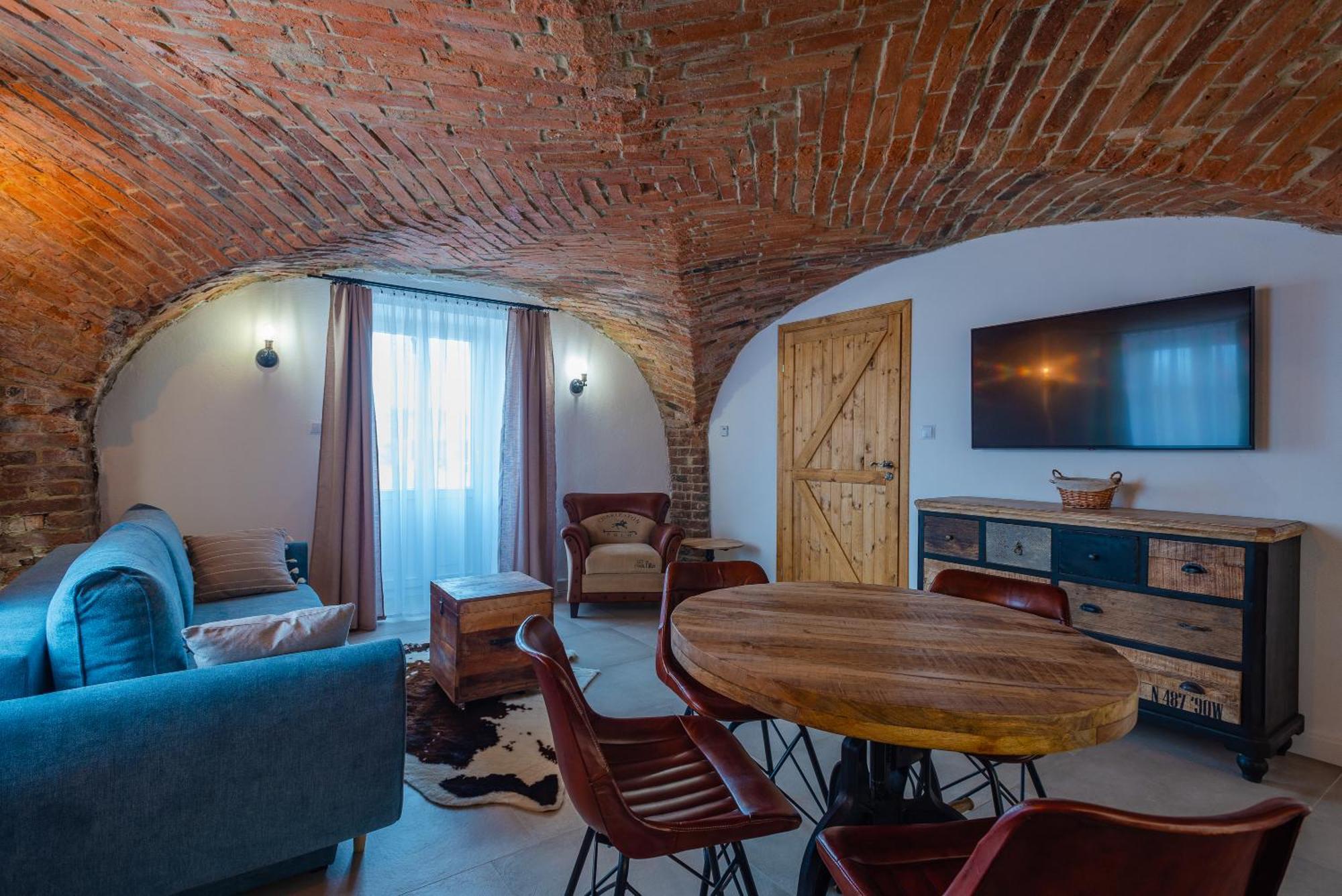 Dworek Wojanow Kamer foto
